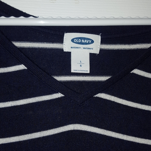 Old Navy Maternity Sweater - Picture 3 of 3